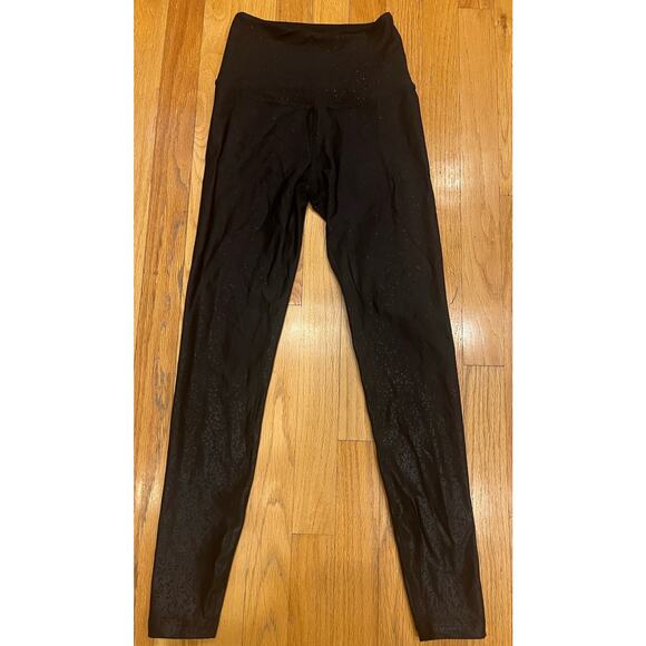 Beyond Yoga Women's  High Waisted Shimmer Black Midi Leggings Small Athleisure - Picture 1 of 8